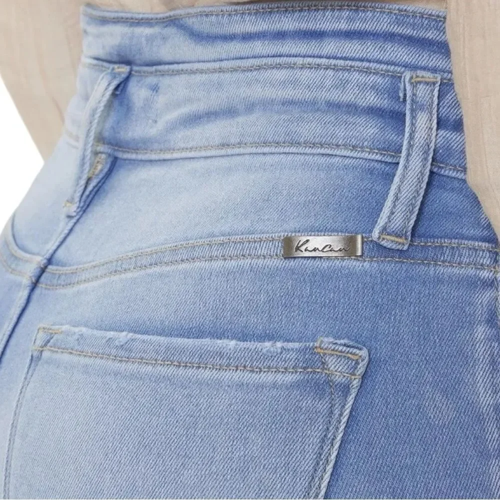 Kancan High Rise Curvy Fit Flare Light Wash Jeans NWT – NWT